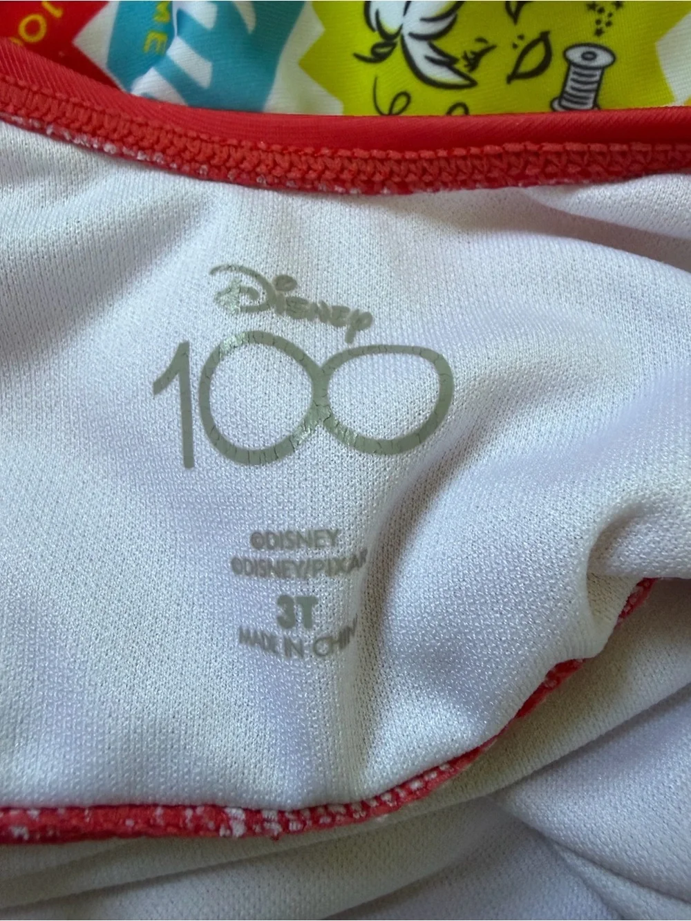 Disney Girls Red Minnie Graphic One-Piece Swimsuit with Multicolor Print size 3T